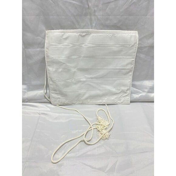 Genuine Masonic Masonry Ceremony white 15 X 13 Presentation Apron 2007 - Picture 6 of 8